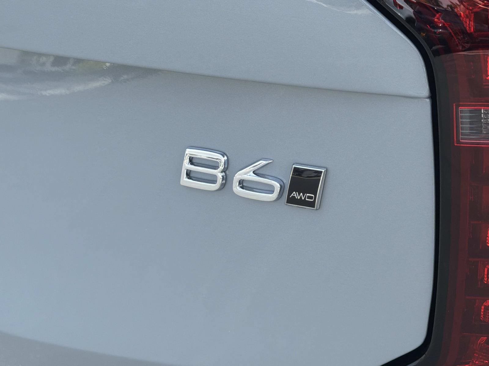 New 2027 Volvo XC90 B6 Plus AWD/4WD image 23