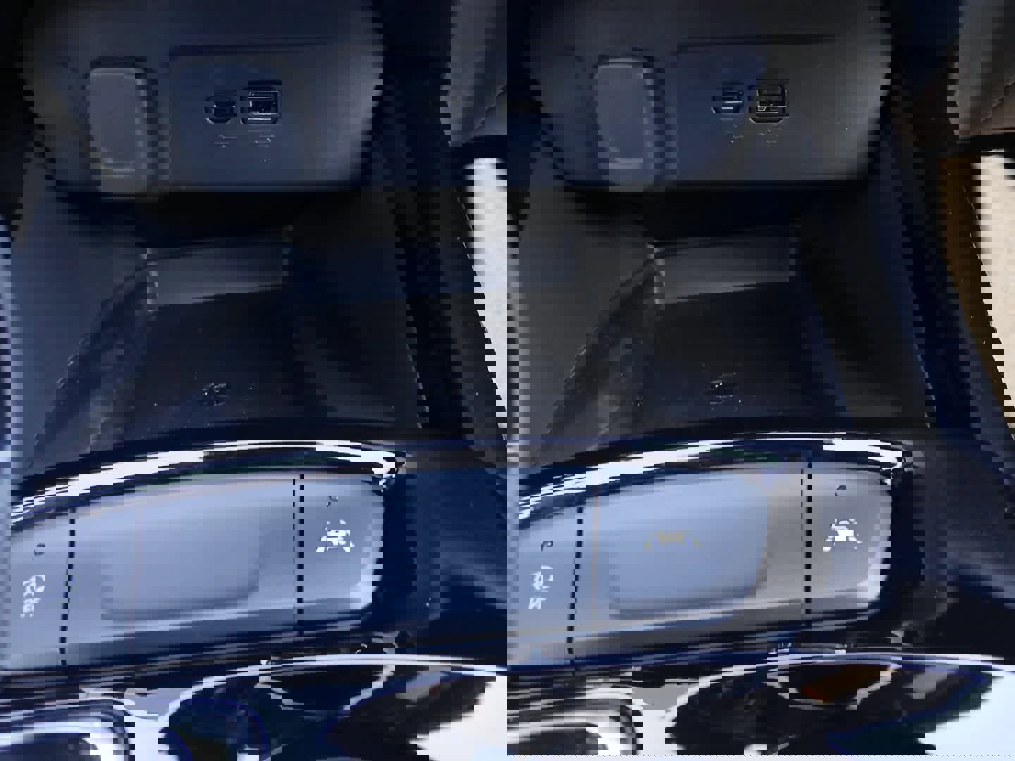 New 2026 Chevrolet Trax RS w/ Sunroof Package image 38