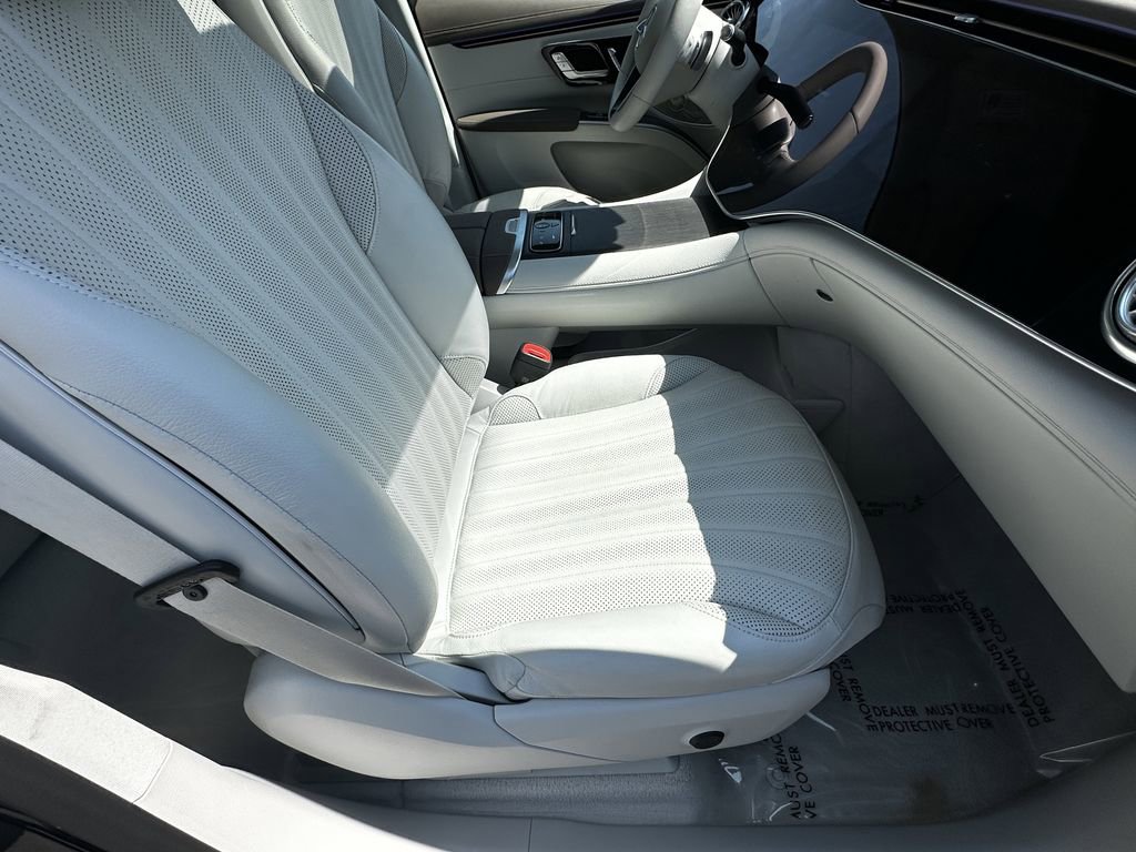 Certified 2023 Mercedes-Benz EQS 580 4MATIC SUV image 15