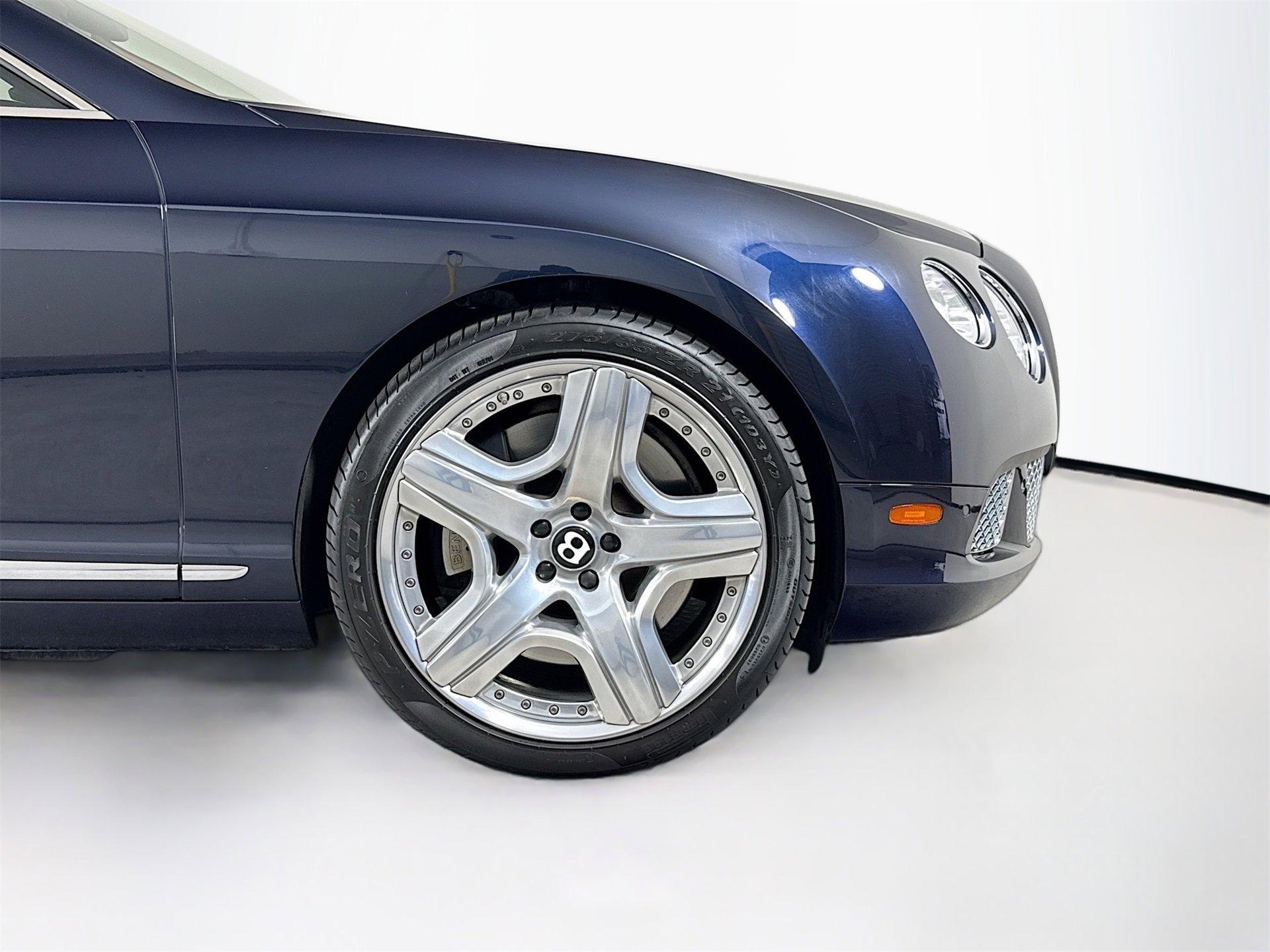 Used 2013 Bentley Continental GT image 27
