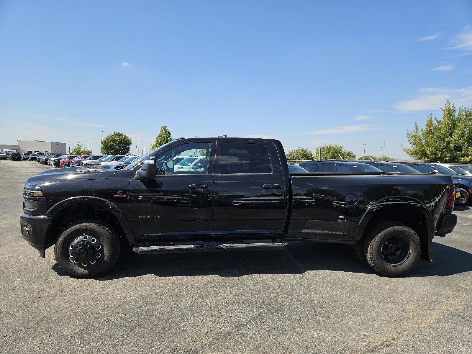 New 2027 RAM 3500 Laramie AWD/4WD image 3