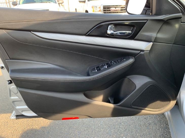Used 2018 Nissan Maxima 3.5 SV image 12