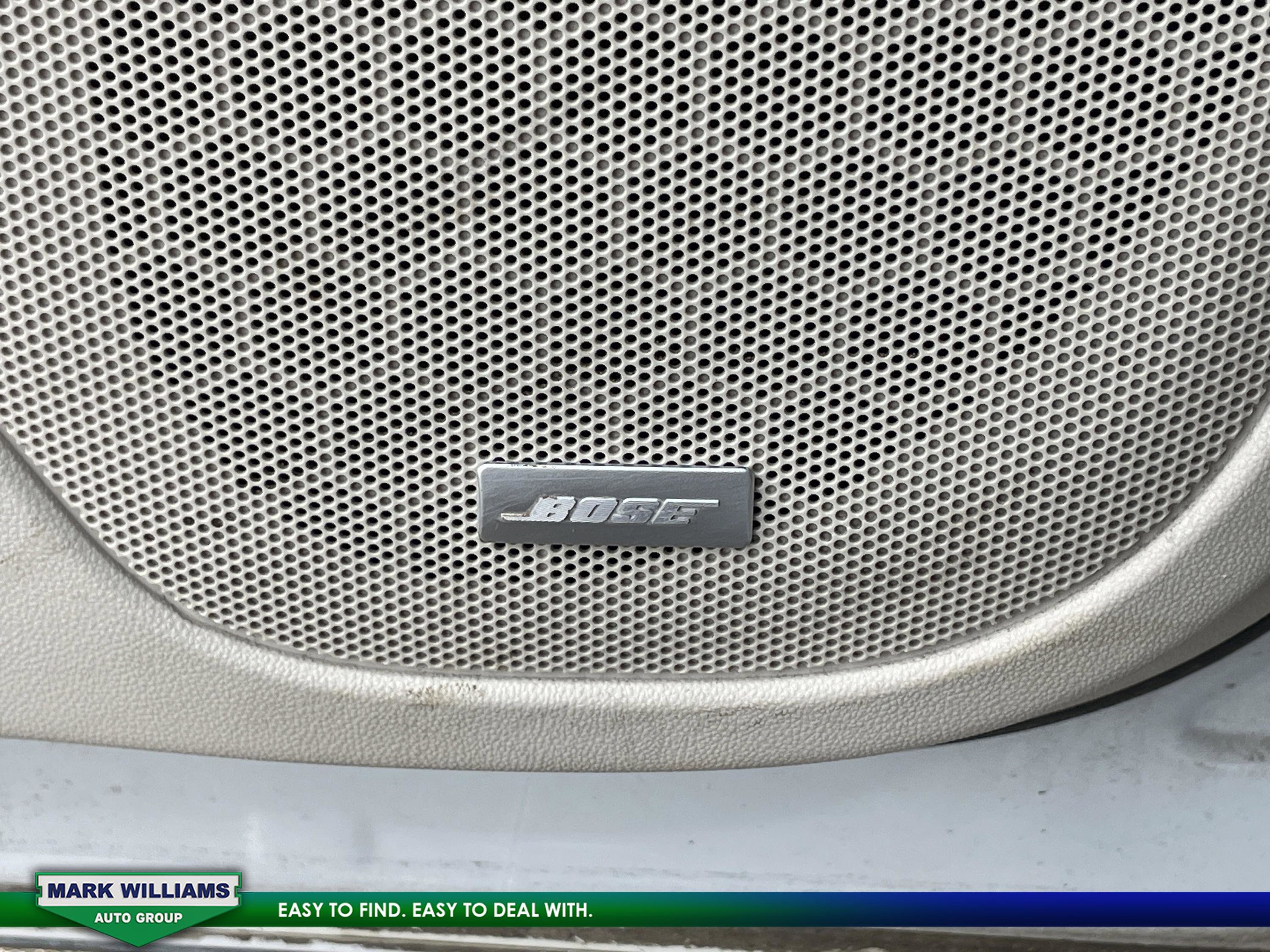 Used 2022 GMC Acadia Denali w/ Denali Ultimate Package image 12