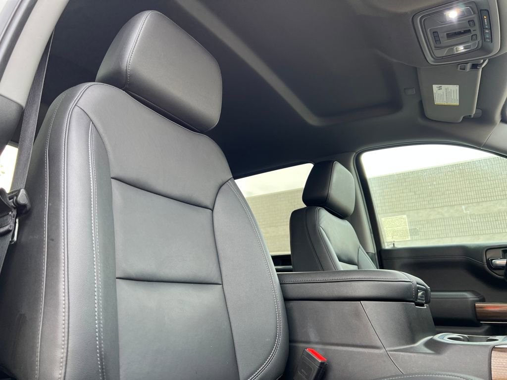 Used 2021 Chevrolet Silverado 1500 LT Trail Boss w/ Convenience Package II image 25