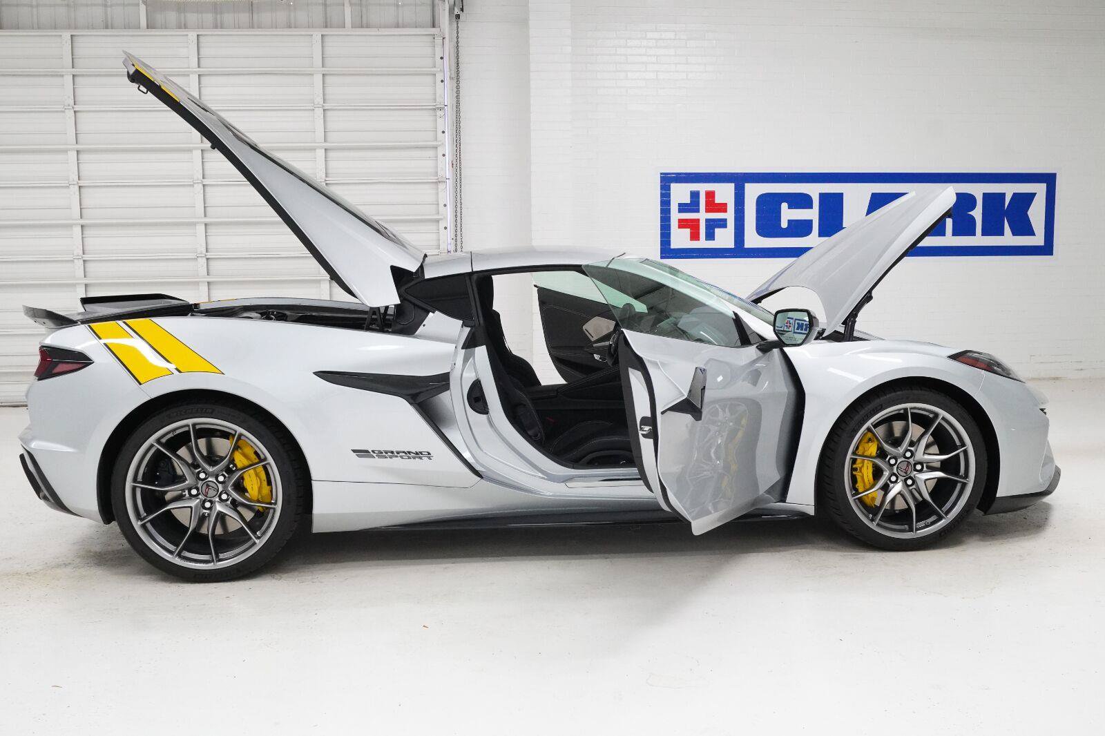 New 2027 Chevrolet Corvette Grand Sport w/ Z52 Sport Performance Package RWD image 44