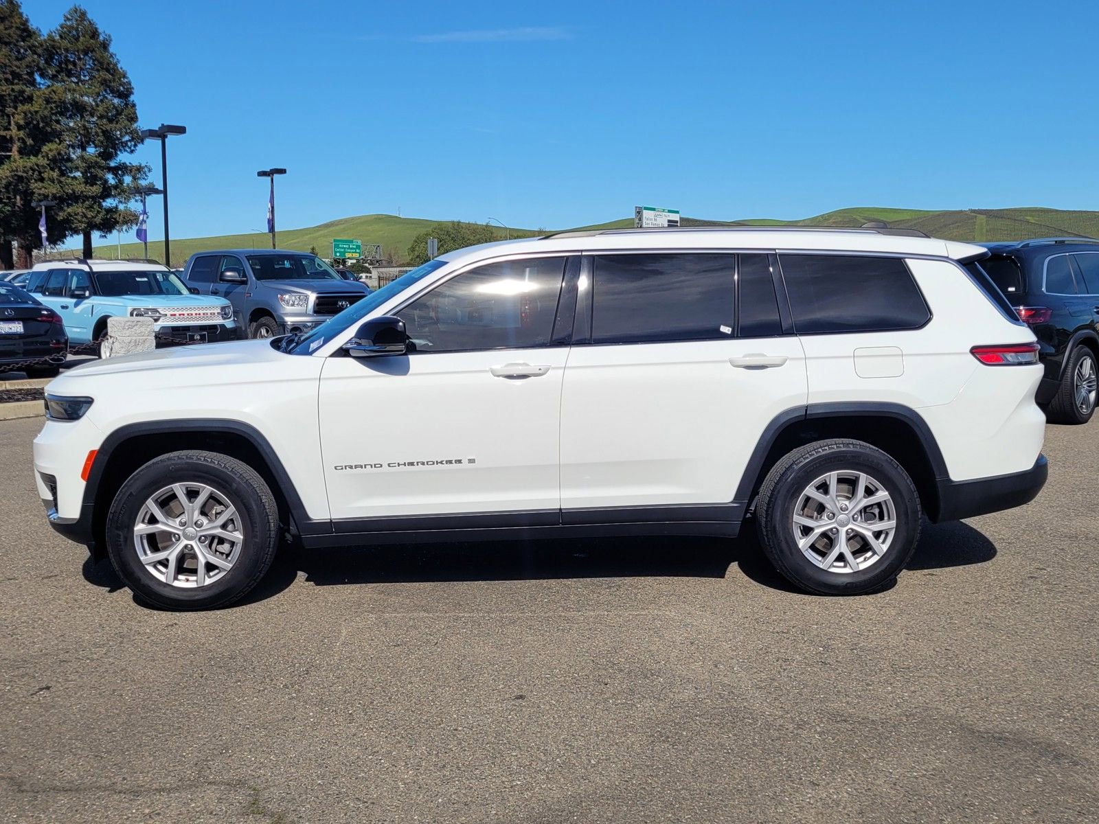 Used 2021 Jeep Grand Cherokee L Limited image 7