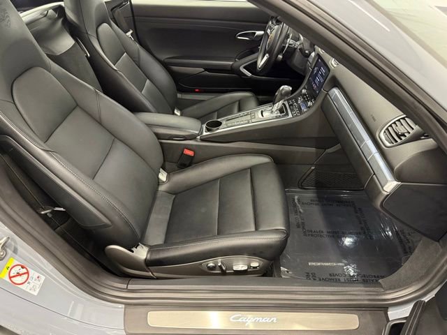 Used 2024 Porsche 718 Cayman image 31