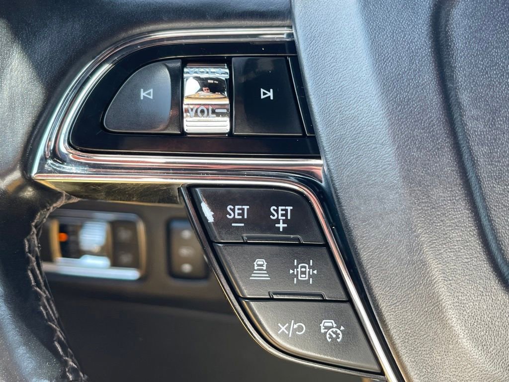 Used 2022 Lincoln Navigator L Black Label AWD/4WD image 8