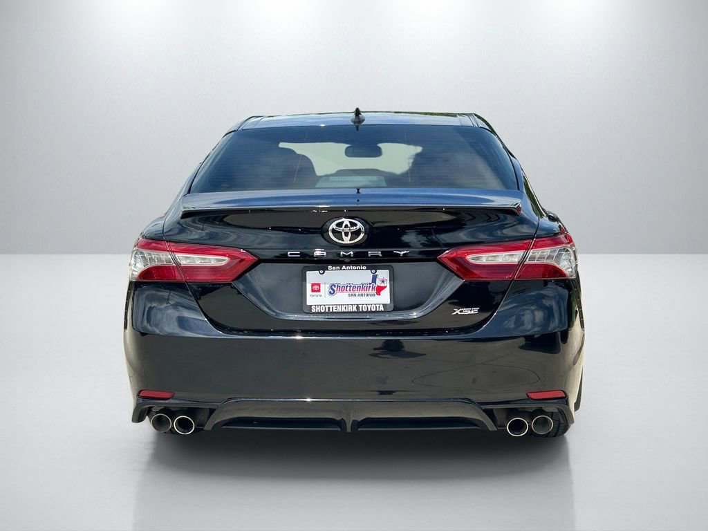 Used 2019 Toyota Camry XSE FWD image 6