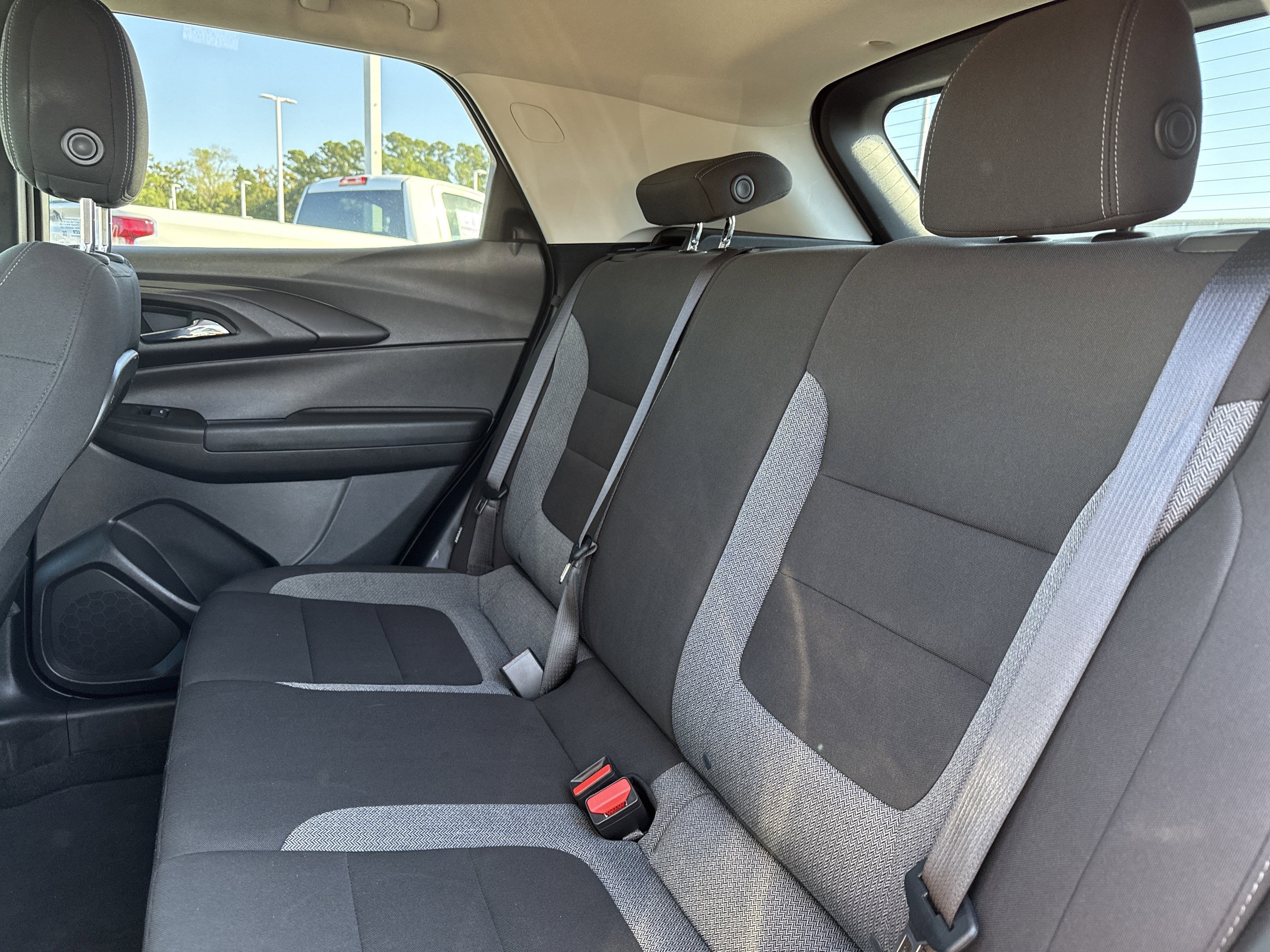 Certified 2024 Chevrolet TrailBlazer LT image 40