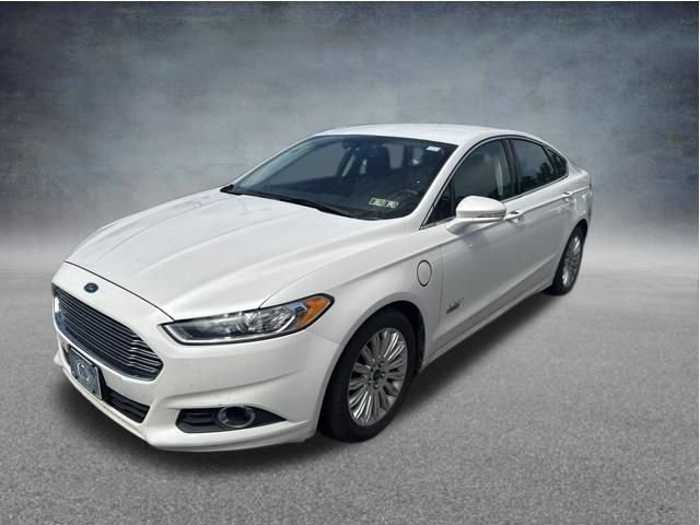 Used 2013 Ford Fusion Energi SE FWD image 19