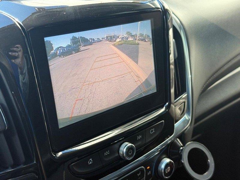 Used 2019 Chevrolet Traverse LT image 26