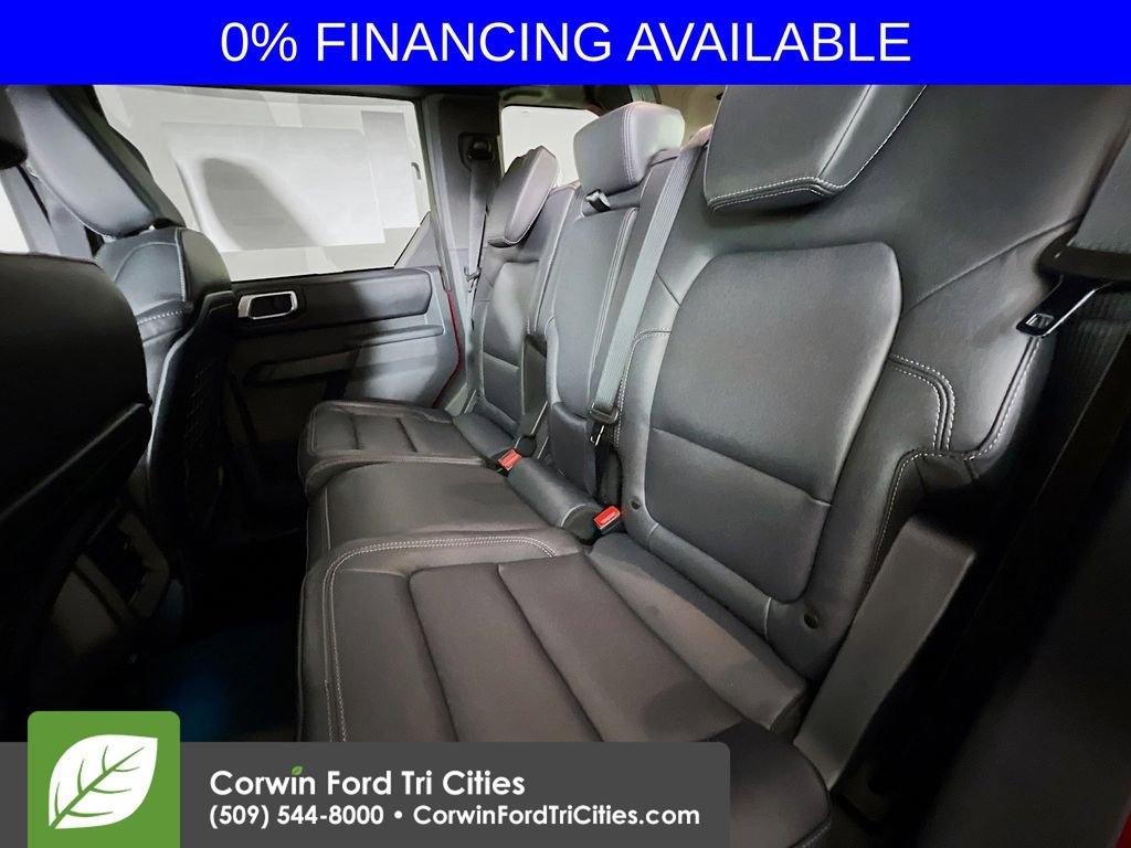 New 2025 Ford Bronco Badlands image 28