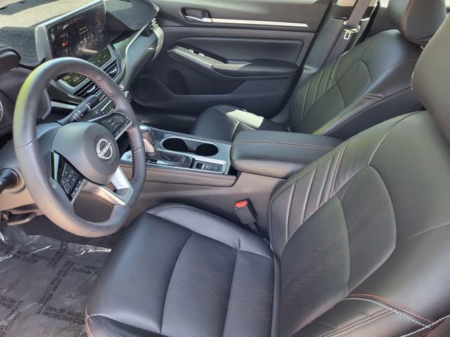 Certified 2024 Nissan Altima 2.5 SR w/ SR Premium Package AWD/4WD image 18