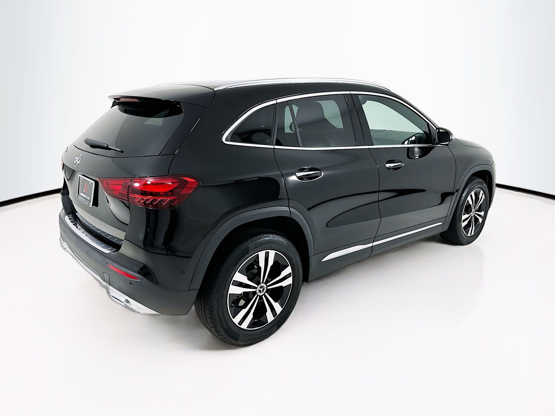 Certified 2025 Mercedes-Benz GLA 250 image 8