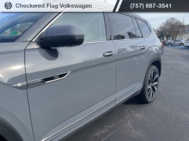 New 2026 Volkswagen Atlas SEL Premium R-Line image 3