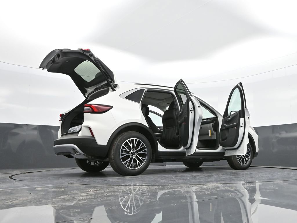 New 2025 Ford Escape SE image 51