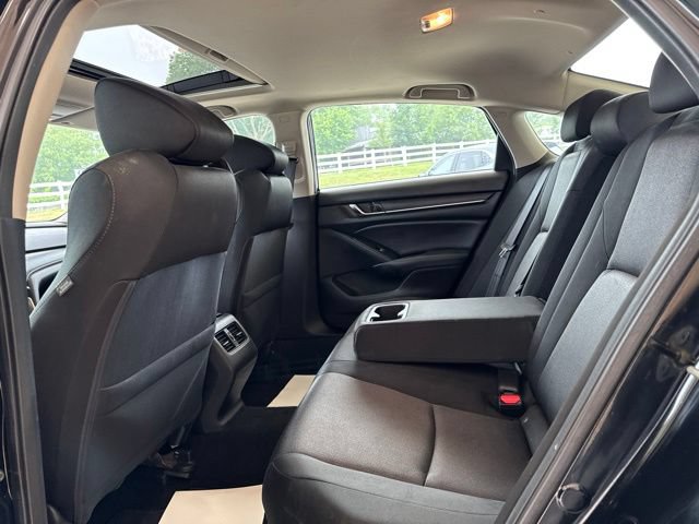 Used 2019 Honda Accord EX image 28