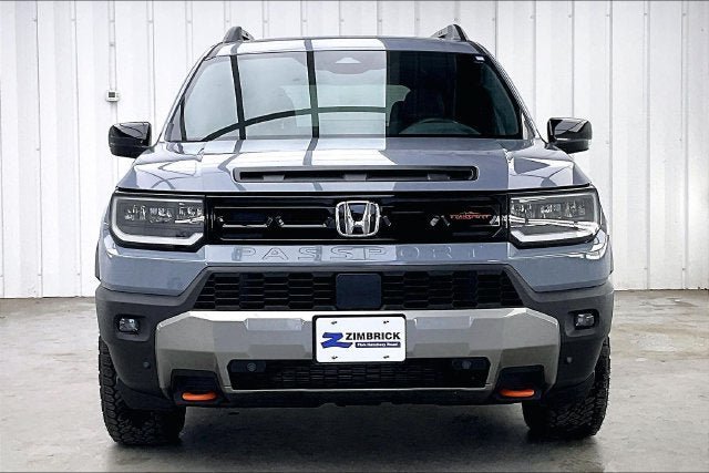 Certified 2026 Honda Passport TrailSport image 3
