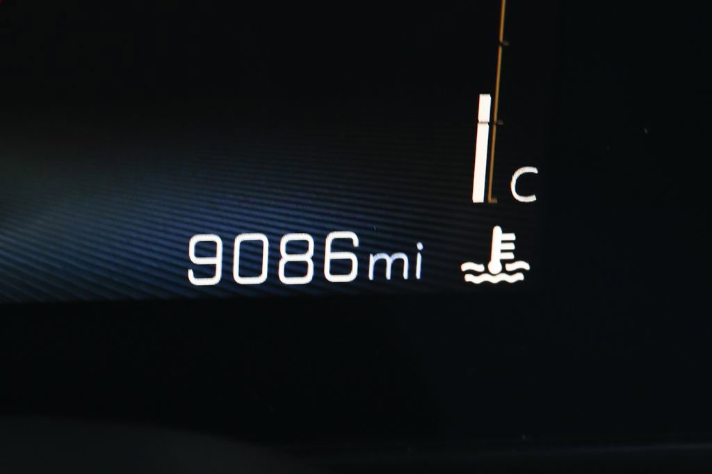 Used 2024 Chevrolet TrailBlazer LS image 25