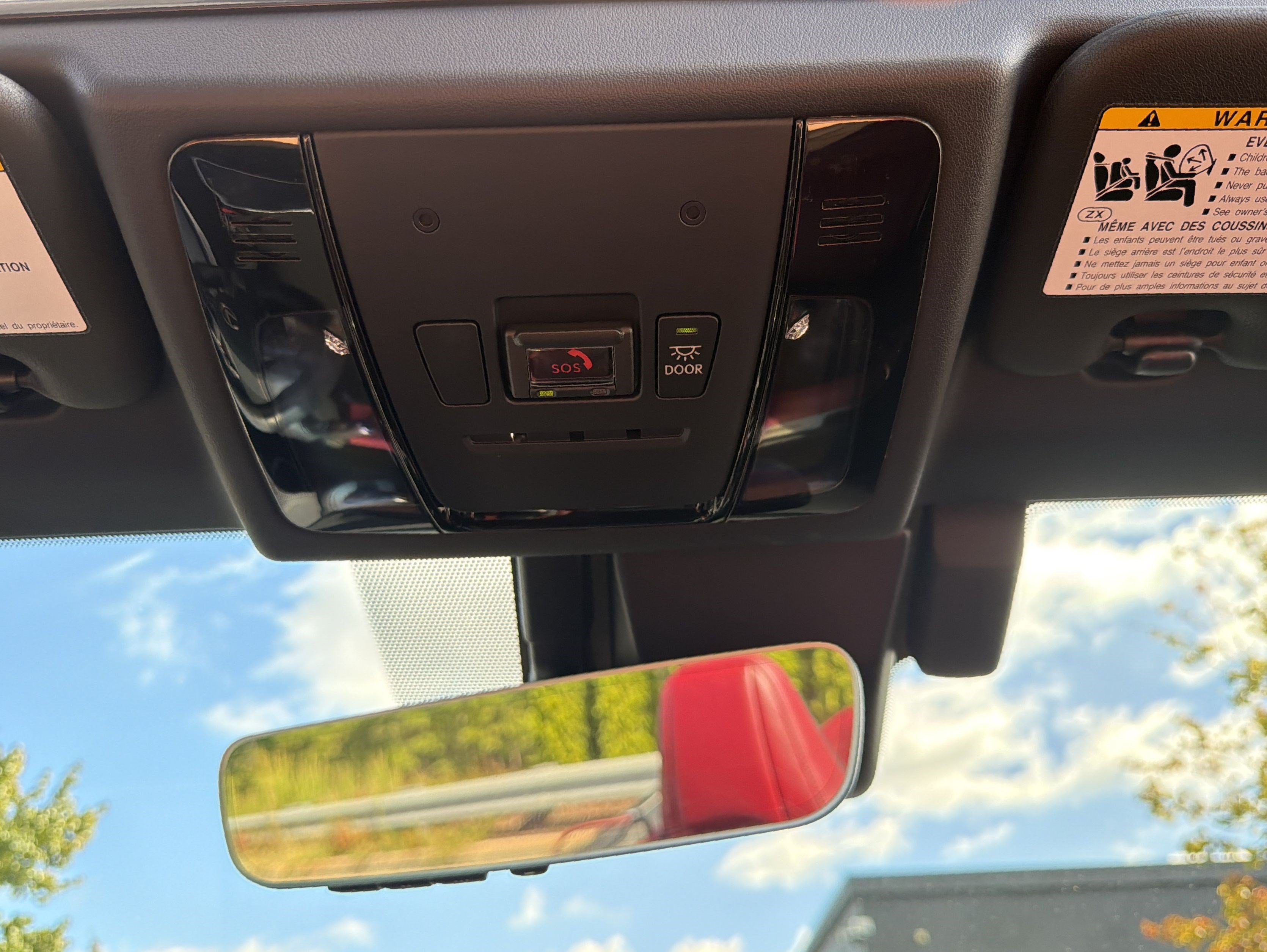 Used 2024 Lexus LC 500 Convertible w/ Touring Package RWD image 46