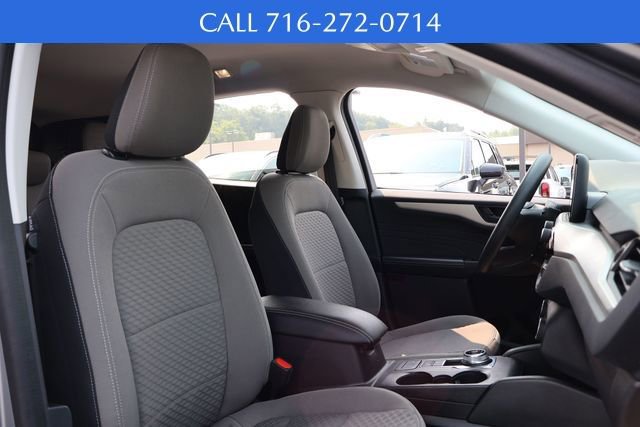 Used 2022 Ford Escape SE image 21