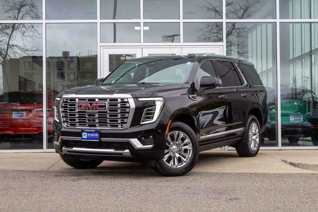Used 2026 GMC Yukon Denali w/ Sun & Power Step Package AWD/4WD image 1