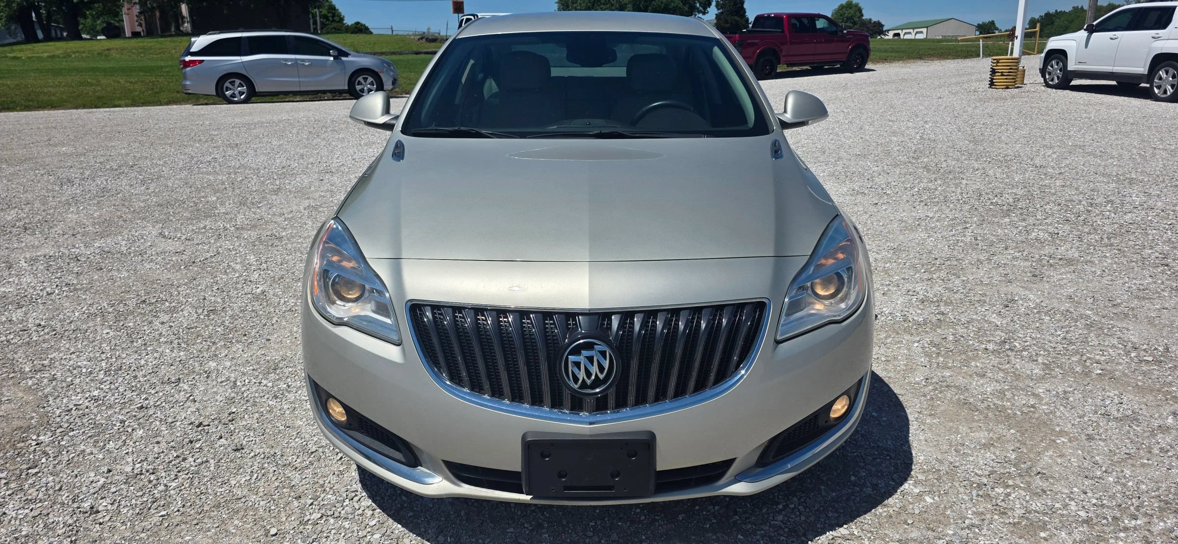 Used 2016 Buick Regal FWD image 8