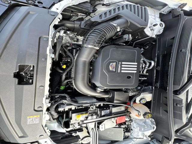 Used 2024 Cadillac XT6 Luxury image 8