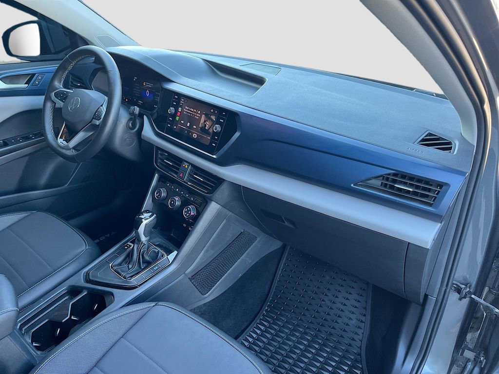 Used 2023 Volkswagen Taos SE image 29