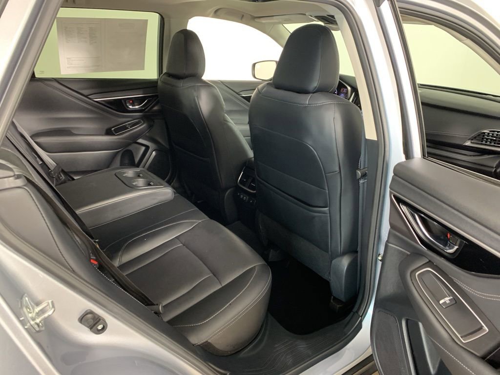 Used 2022 Subaru Outback Limited image 35