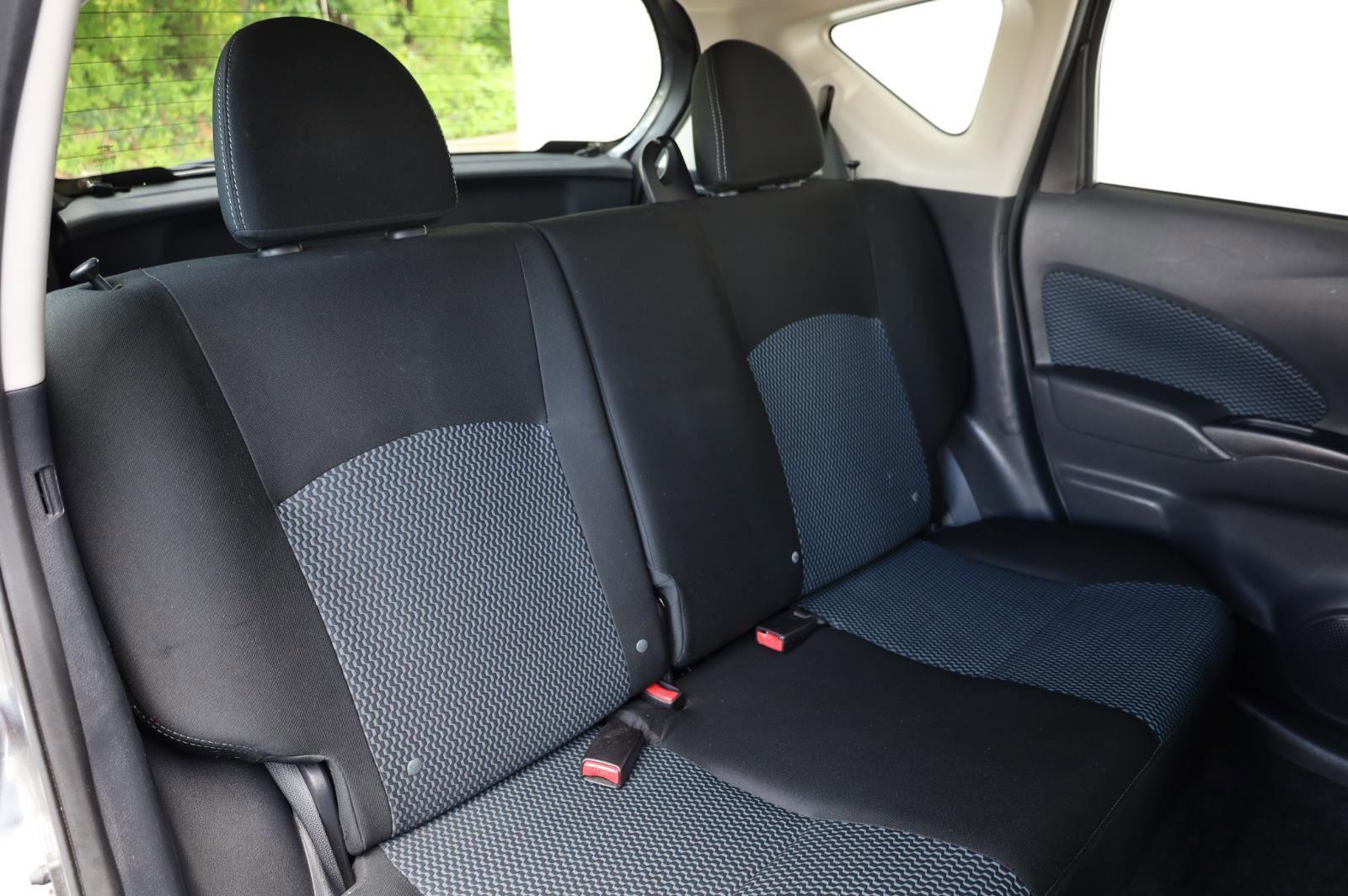 Used 2016 Nissan Versa Note SV FWD image 20