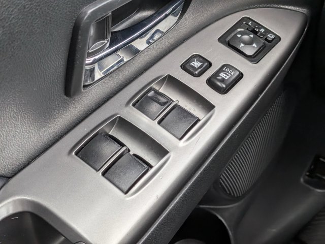 Used 2024 Mitsubishi Outlander Sport SE AWD/4WD image 25