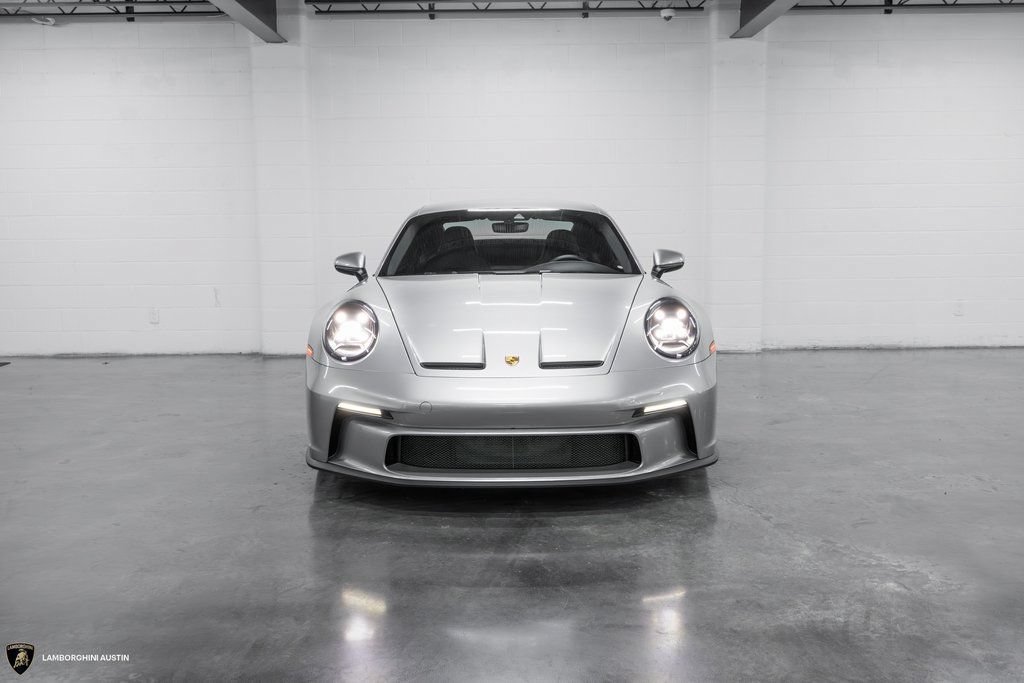 Used 2022 Porsche 911 GT3 RWD image 2