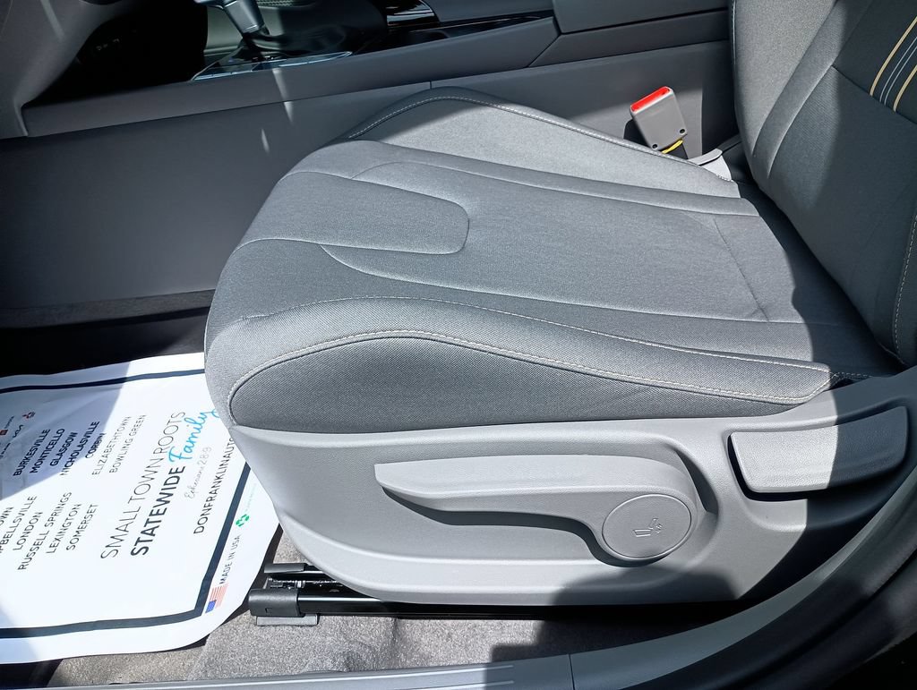 New 2026 Hyundai Elantra SEL Sport Premium FWD image 18