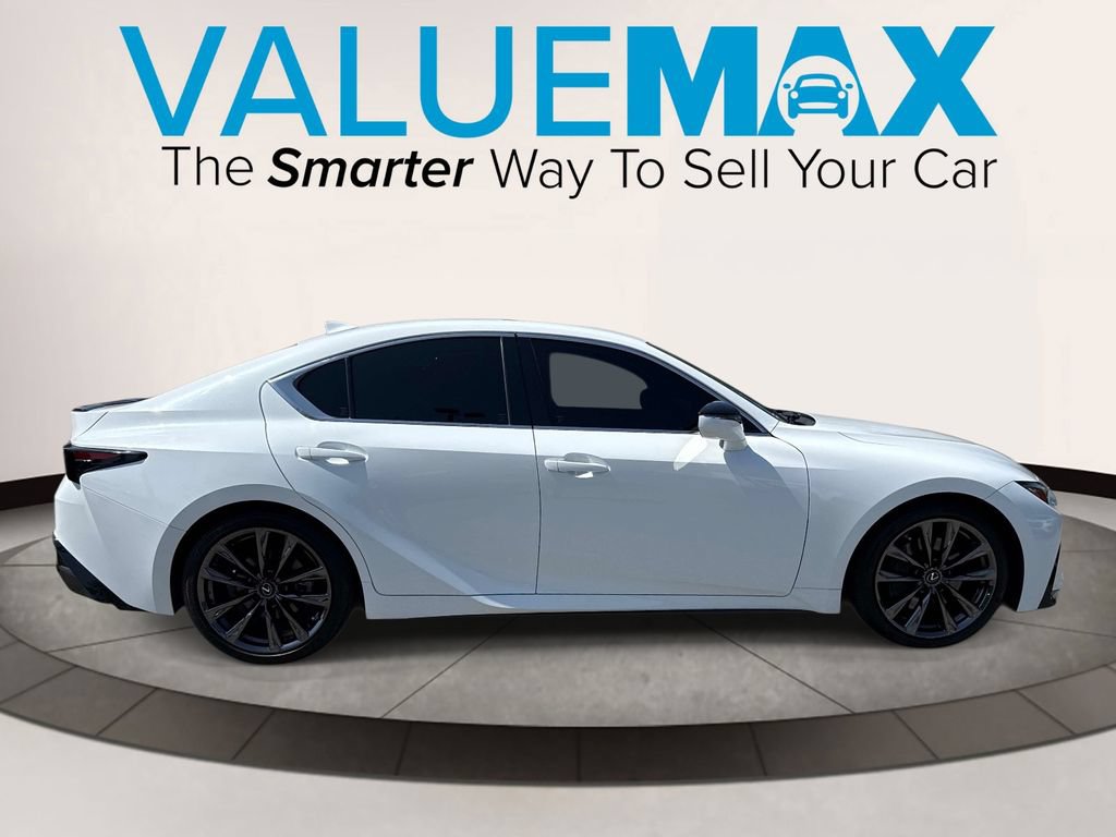 Used 2022 Lexus IS 350 F Sport RWD image 2