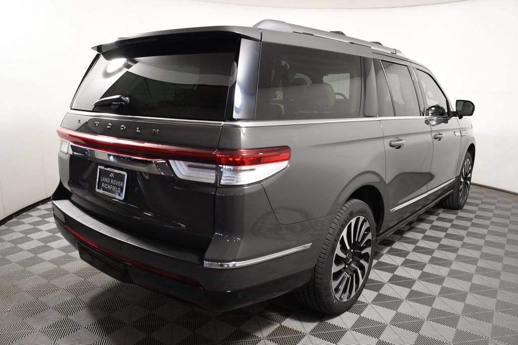 Used 2022 Lincoln Navigator L Black Label AWD/4WD image 6