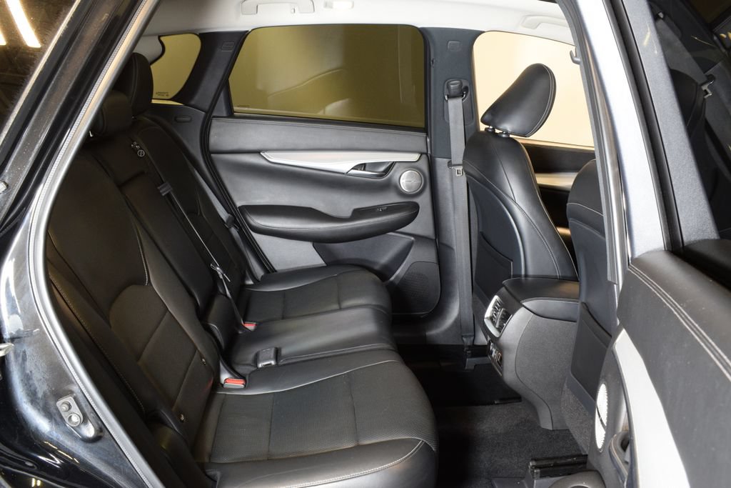 Certified 2019 INFINITI QX50 Essential w/ Proactive Package FWD image 30