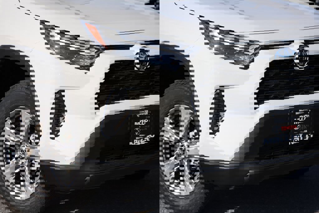 Certified 2025 Toyota RAV4 XLE image 6