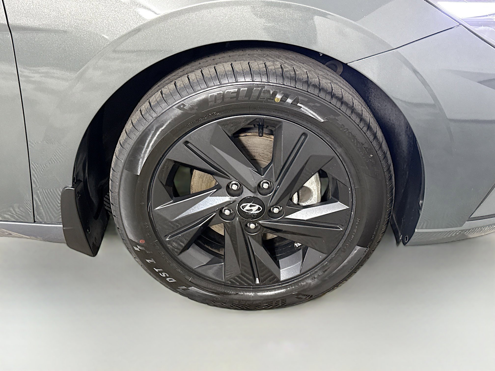 Used 2023 Hyundai Elantra SEL FWD image 32