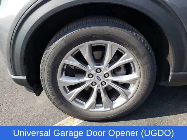 Used 2023 Ford Explorer XLT w/ Equipment Group 202A image 31