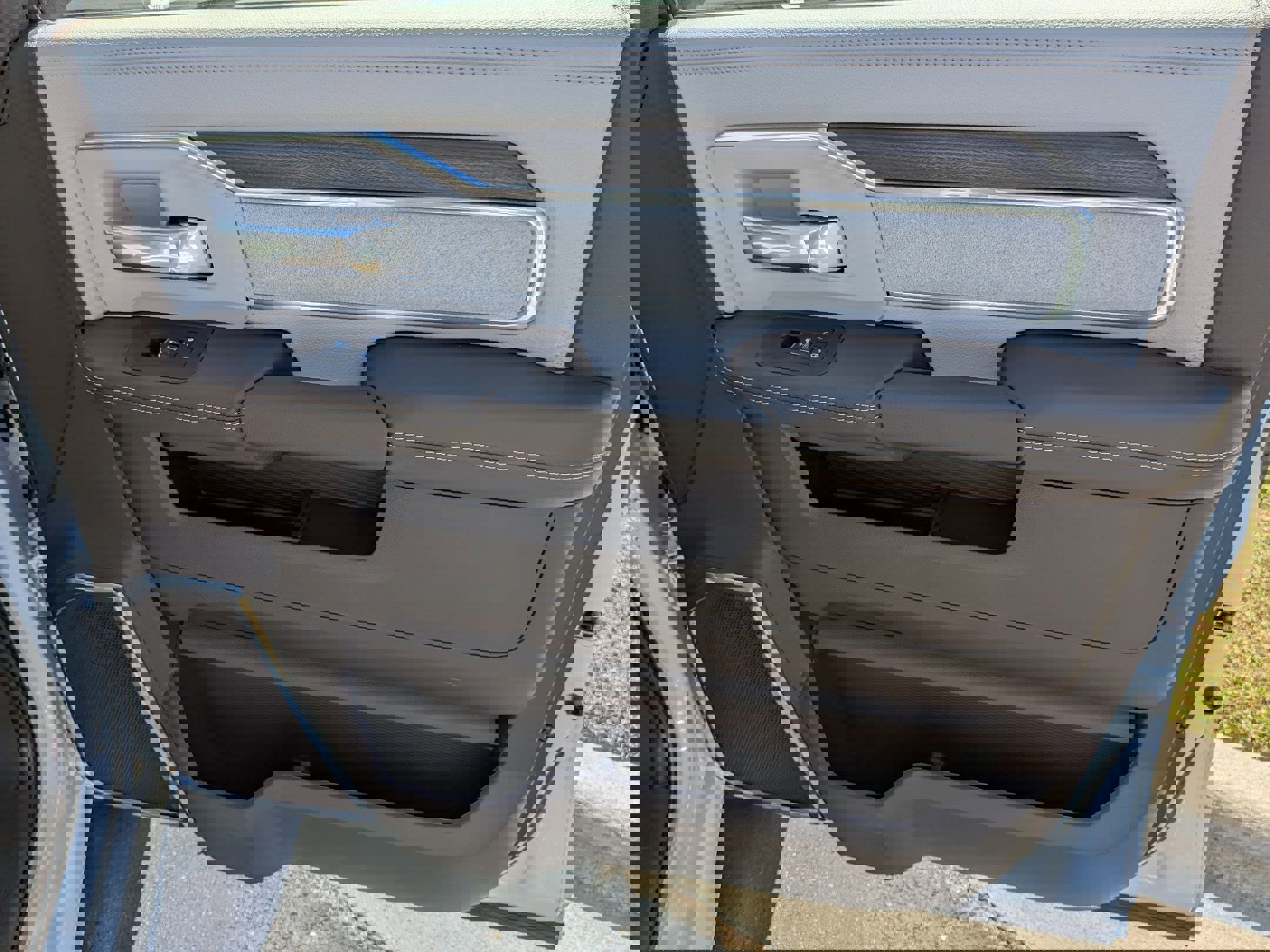 New 2026 RAM 2500 Laramie image 32