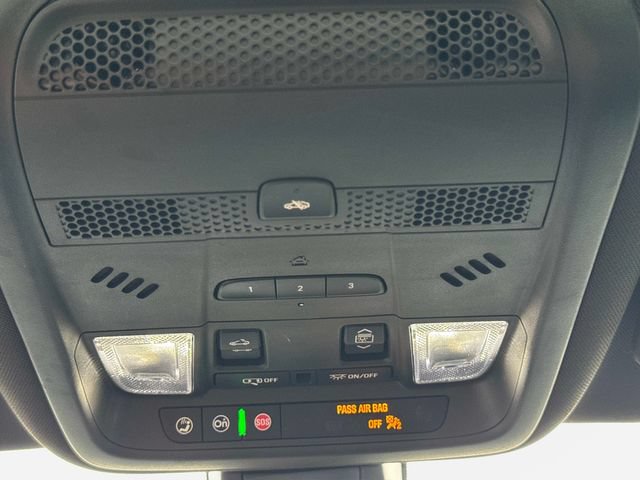 Used 2022 Cadillac XT6 Premium Luxury FWD image 24