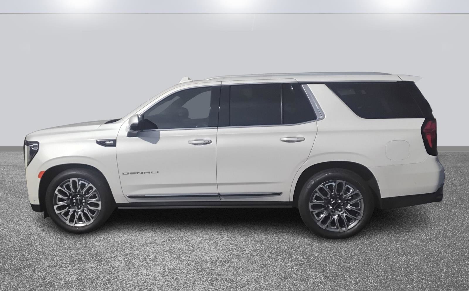 Used 2024 GMC Yukon Denali Ultimate image 6