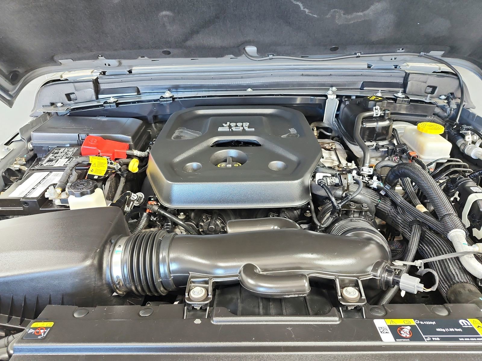 Used 2021 Jeep Wrangler Unlimited Sahara w/ LED Lighting Group image 17