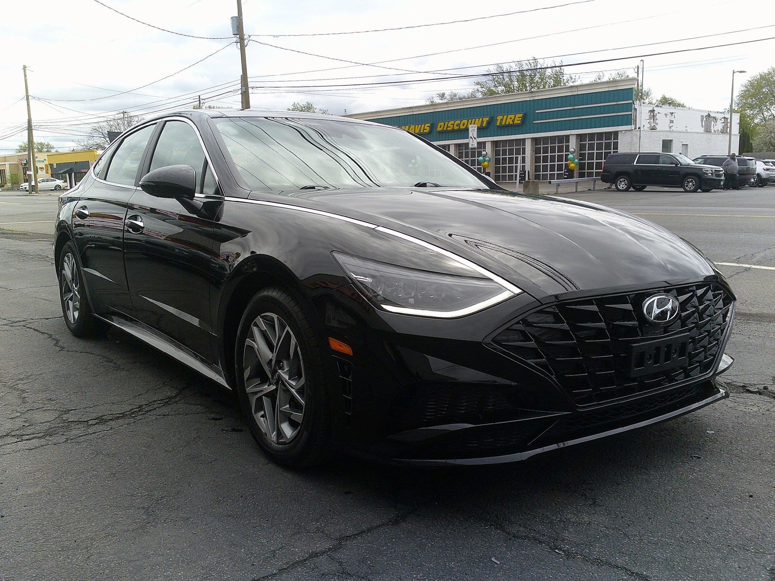Used 2023 Hyundai Sonata SEL w/ Convenience Package FWD image 7