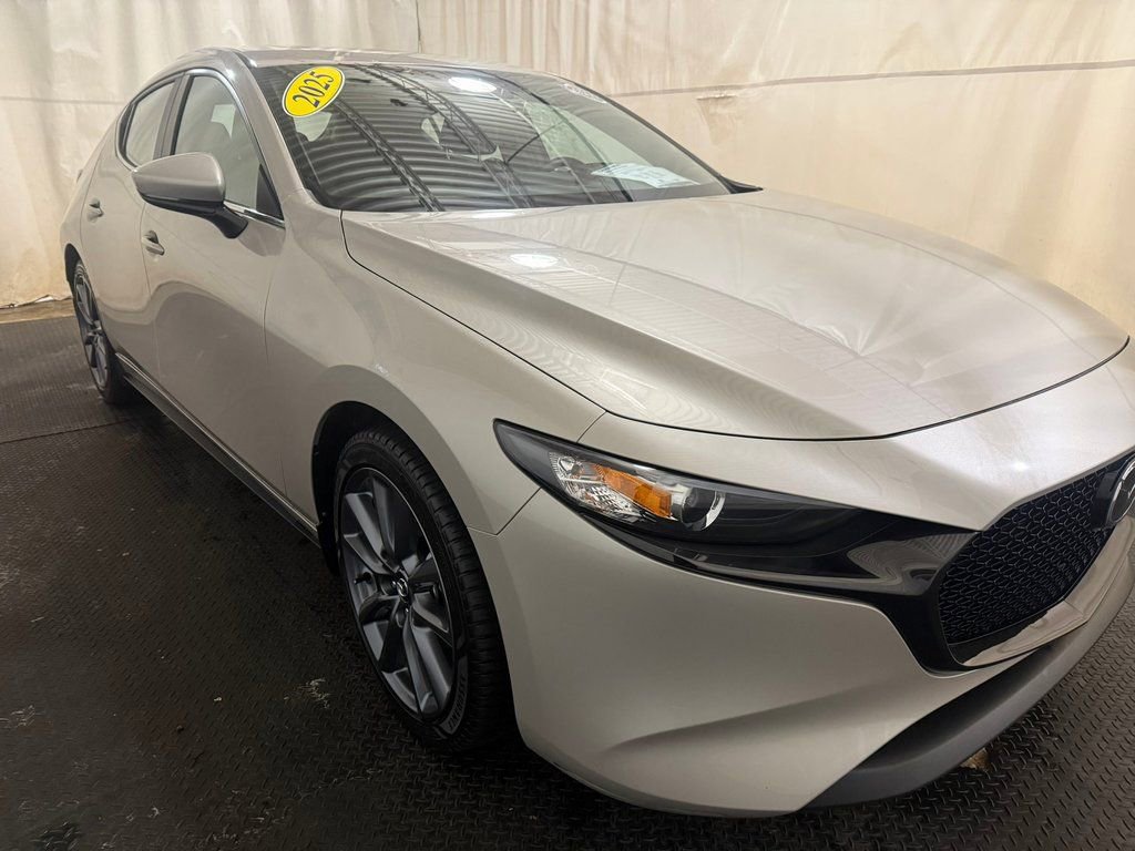 Used 2025 MAZDA MAZDA3 s image 14