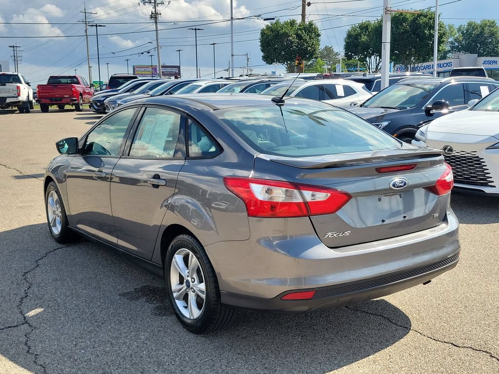Used 2021 Ford Edge ST-Line w/ Class II Trailer Tow Package AWD/4WD image 3