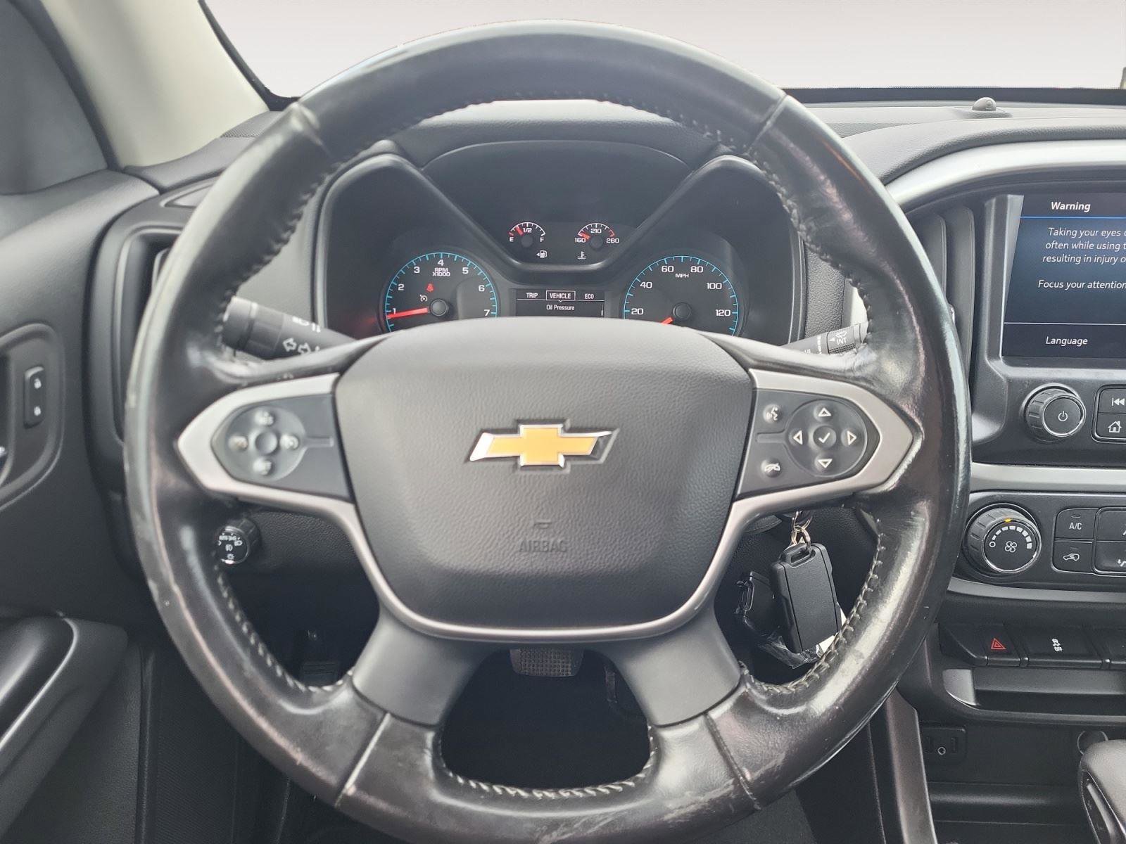 Used 2022 Chevrolet Colorado LT w/ LT Convenience Package image 16