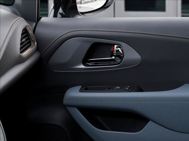 New 2027 Chrysler Pacifica Pinnacle AWD/4WD image 25